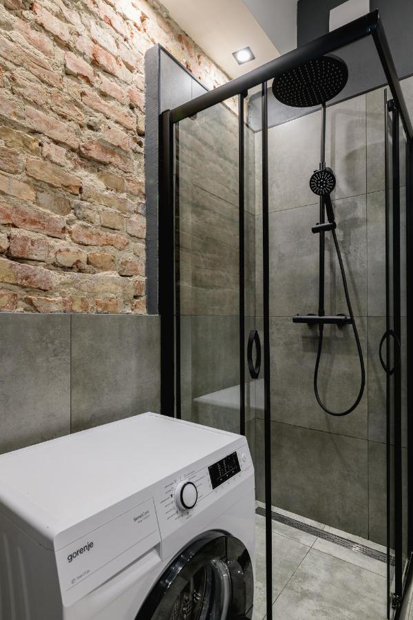 Oomph Warsaw Nowy Swiat Apartment Exterior foto